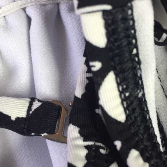 🌴KennethCole one-piece tieback swimsuit - Picture 11 of 11